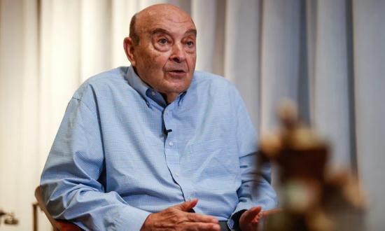 Cavallo advierte a Javier Milei que el programa económico no cierra y le pide que suba salarios y jubilaciones