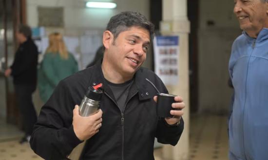 Votó Kicillof y reclamó diálogo con Presidencia: “Las autoridades de la Rosada tienen mi número, úsenlo”