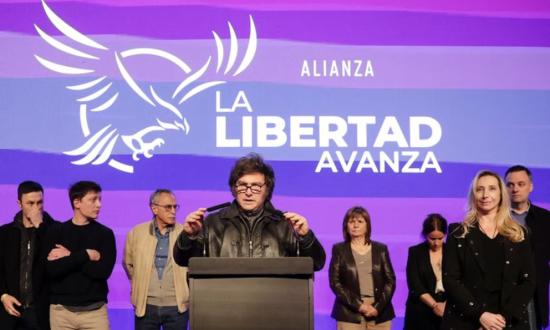 La Libertad Avanza también pidió reimprimir los afiches que deben exhibirse con los candidatos en cada centro de votación de PBA. Decide la JE
