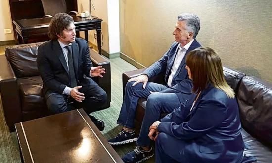 Javier Milei y Mauricio Macri vuelven a verse cara a cara en Olivos tras la victoria de LLA en las elecciones