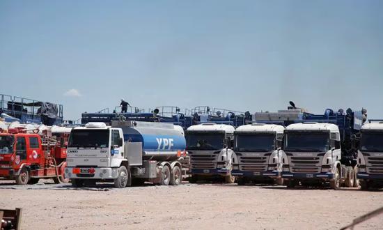 Otra vez Moyano: amenazó con paros y movilizaciones en Vaca Muerta