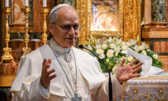 Mejor blanquearlo: Milei no estará en la asunción del Papa León XIV...