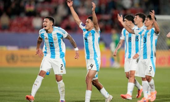 Argentina eliminó a México y está en la semi donde espera Colombia